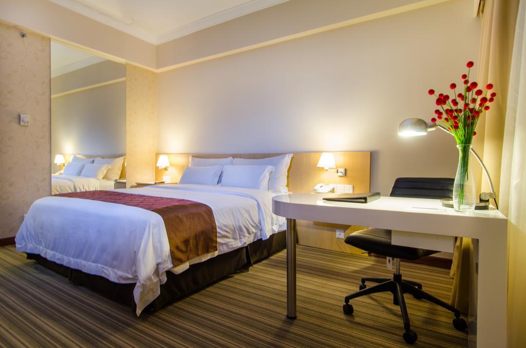 Le Grandeur Hotel Balikpapan Room photo
