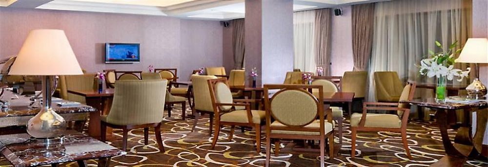 Le Grandeur Hotel Balikpapan Exterior photo